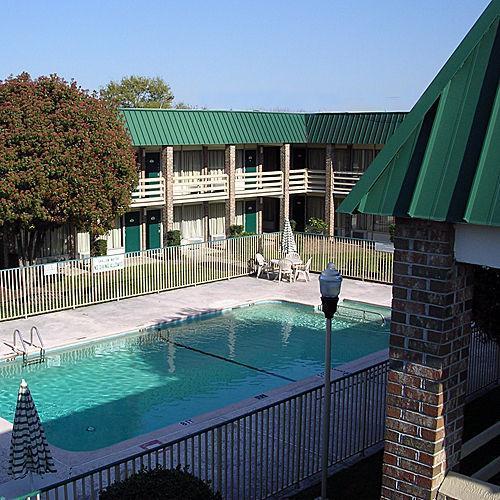 Motel 6 Columbia - University Of South Carolina Extérieur photo