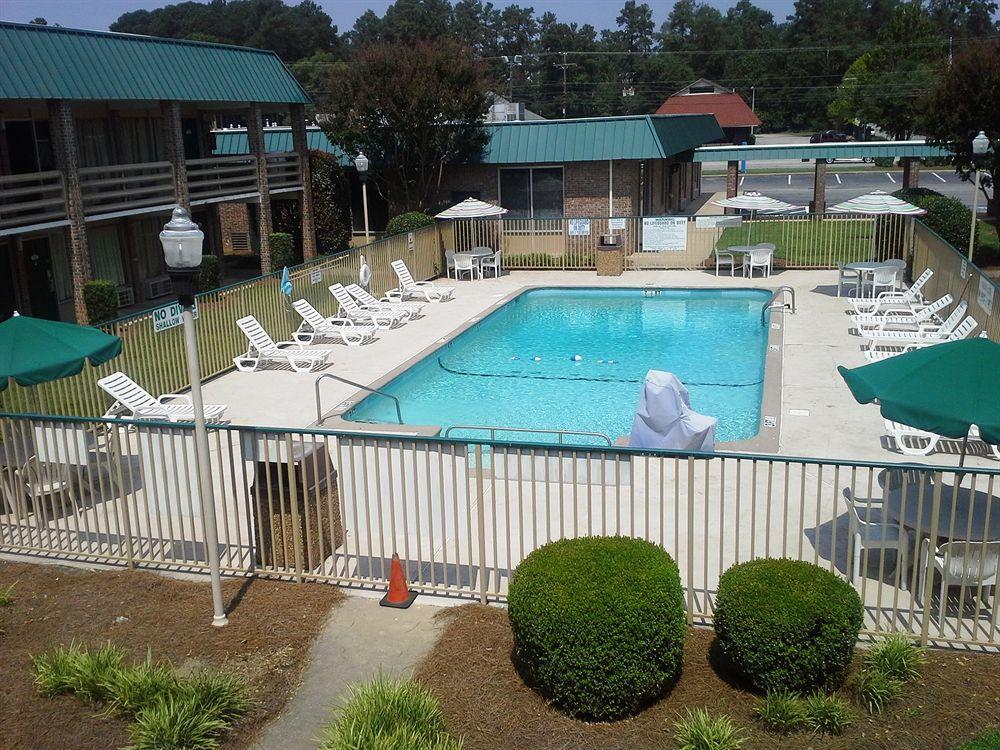 Motel 6 Columbia - University Of South Carolina Extérieur photo