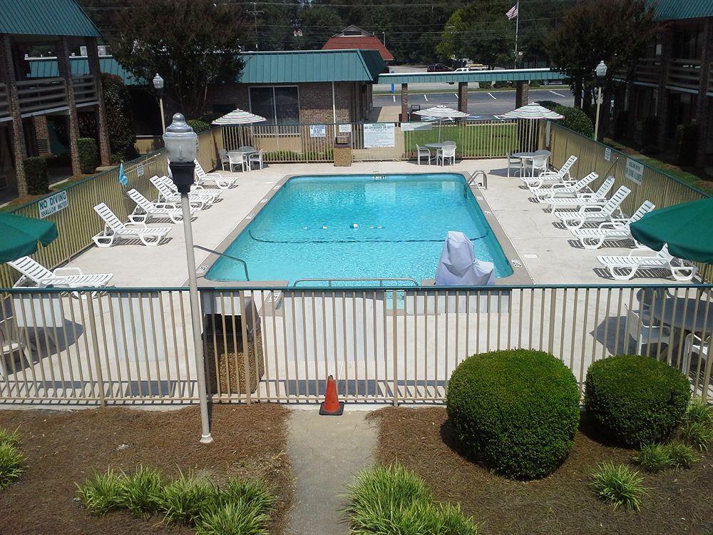 Motel 6 Columbia - University Of South Carolina Extérieur photo